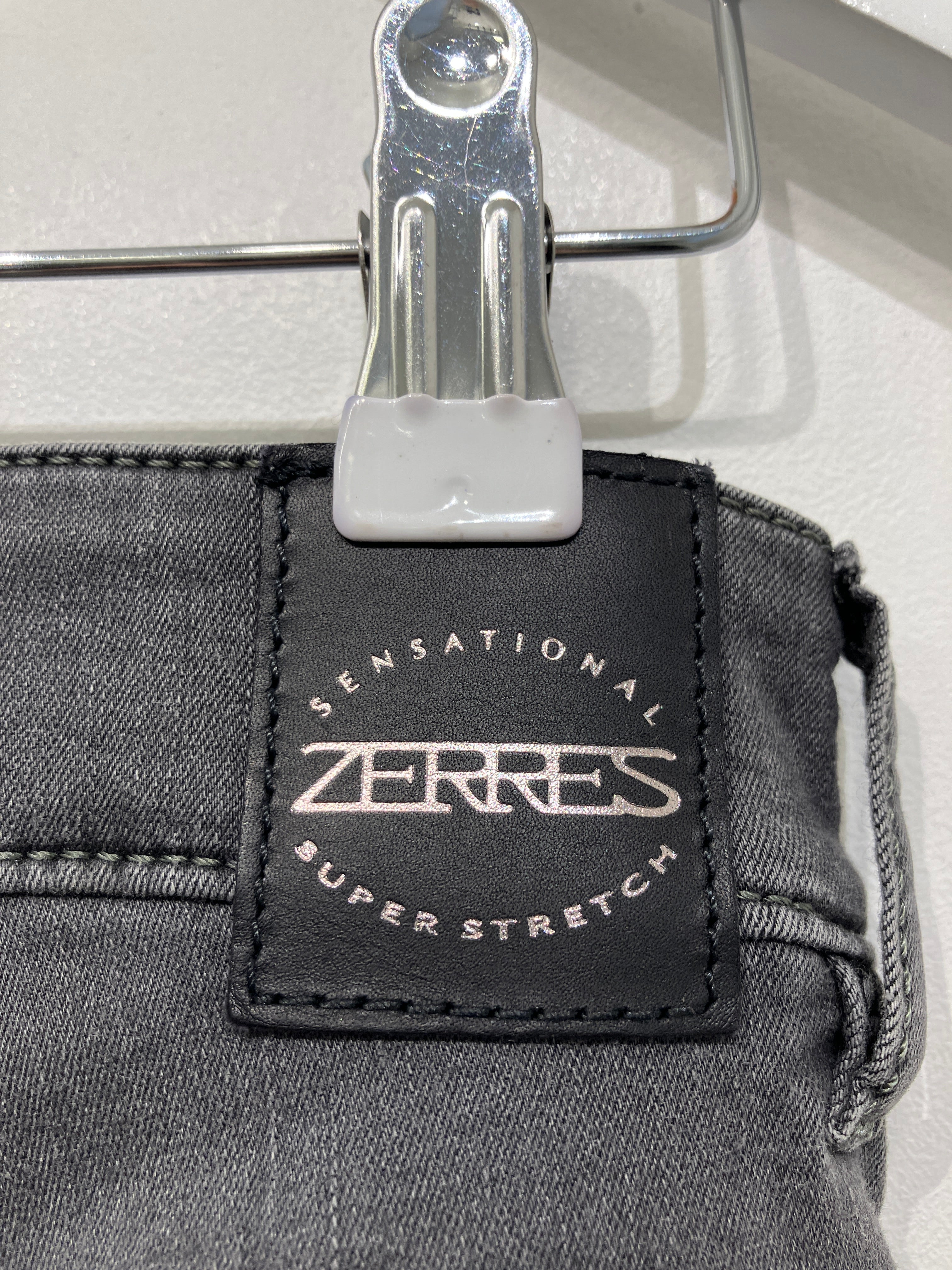 Zerres Bukser